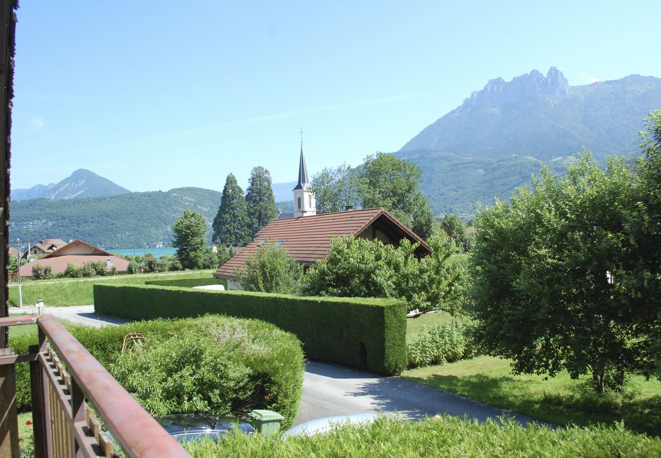 house, family, luxury, seasonal rental, high-end concierge, holidays, snow, hotel, Duingt, sun, summer, lake, annecy 