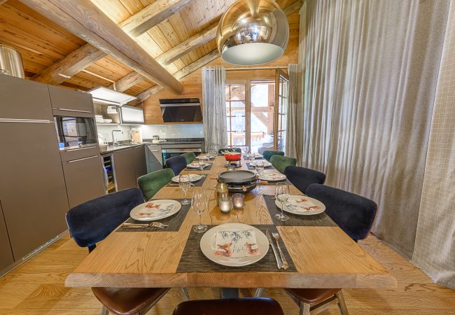 Villa in La Clusaz - LCZ - SKI IN/OUT Luxueux chalet 5*, sauna - 22p