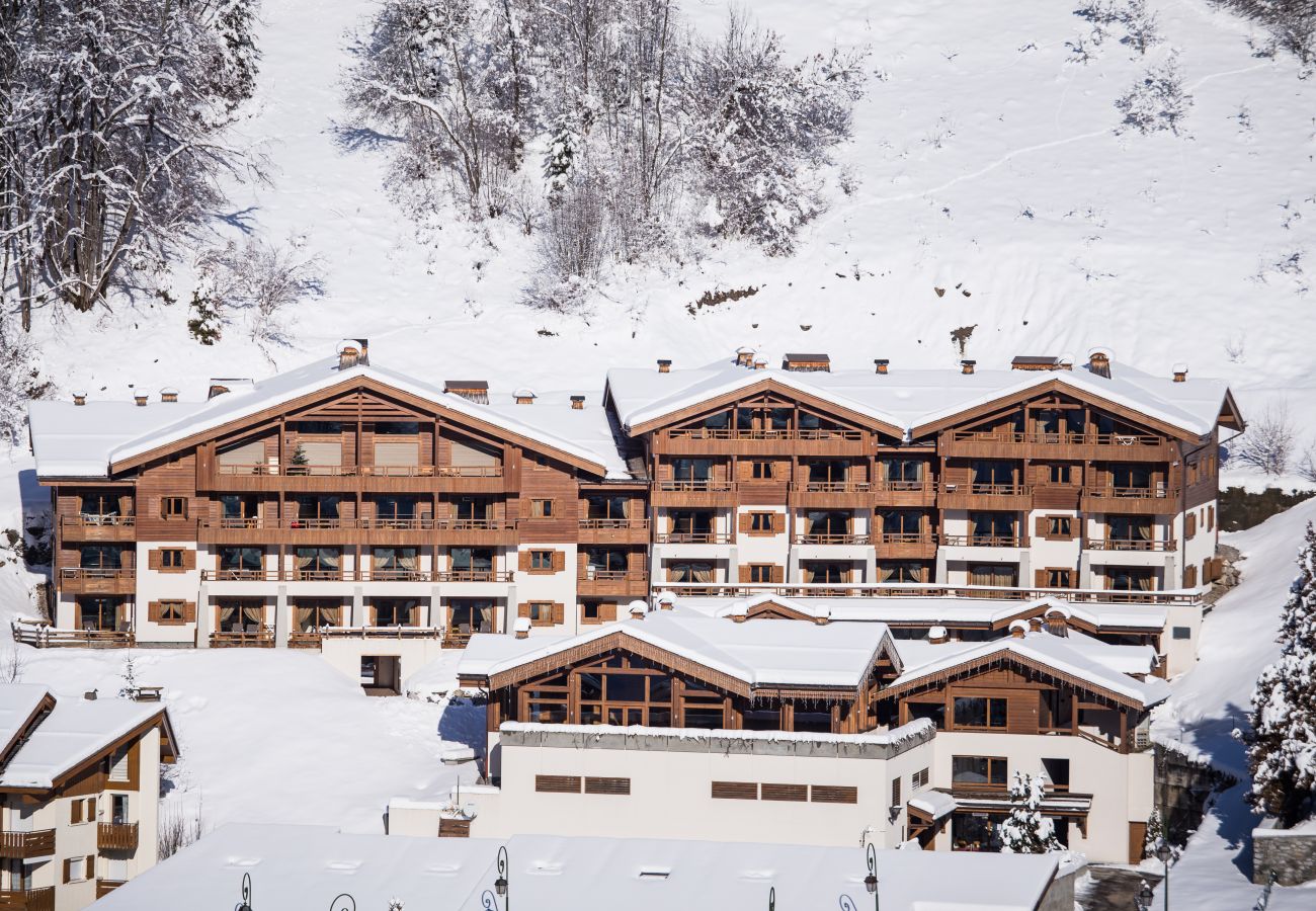 ski, residence, la Clusaz, family holidays, in the heart of the village, luxury, 4 stars, rental, spa, swimming pool