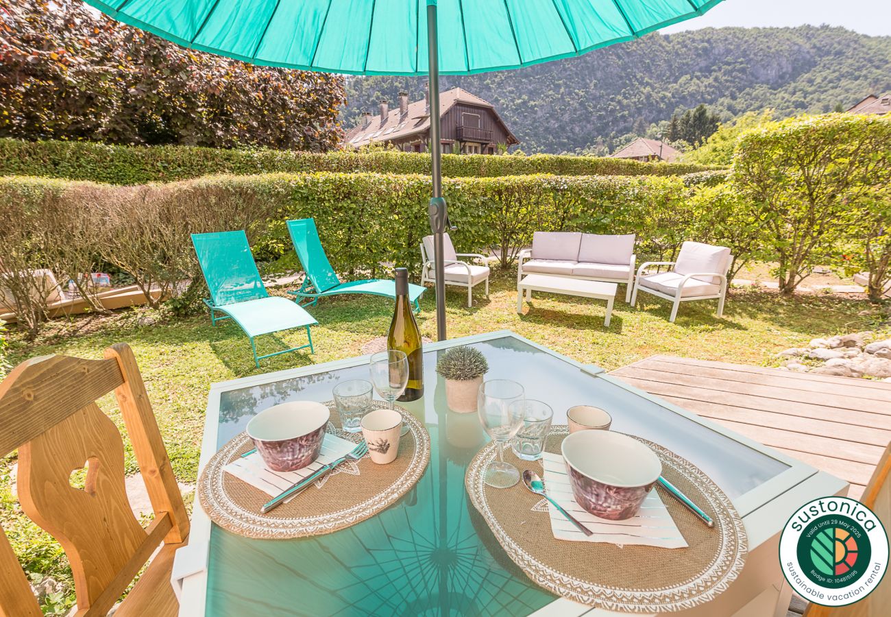 rental with plage privée in Annecy,  boat rental annecy, weather annecy in may, what to do in annecy ?