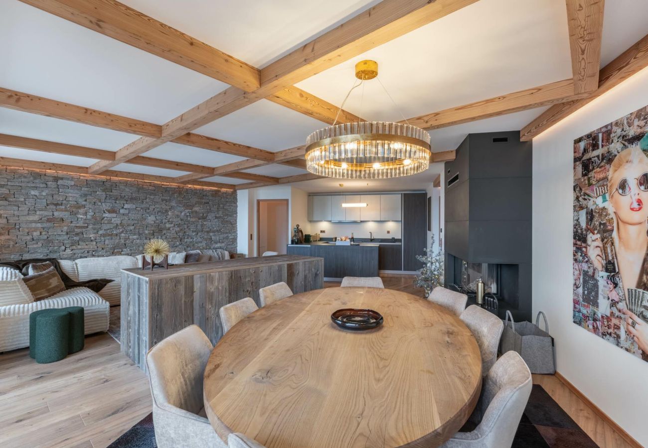 Apartment in Courchevel - Winter Courchevel -- L'Avorio, SKI IN OUT, 8pax