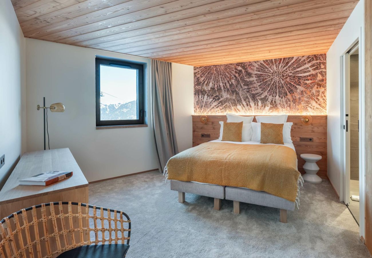 Apartment in Courchevel - Winter Courchevel -- Le Castano, SKI IN OUT, 8pax