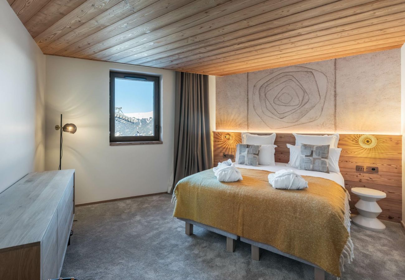 Apartment in Courchevel - Winter Courchevel -- Limeo, SKI IN OUT, 8pax