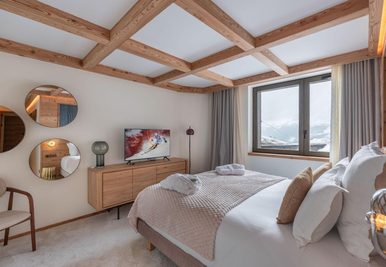 Apartment in Courchevel - Winter Courchevel -- Le Brunello, SKI IN OUT, 6pax