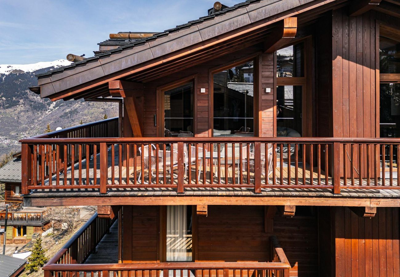 Chalet in Courchevel - Winter Courchevel -- Semi-Chalet Belle Place 2