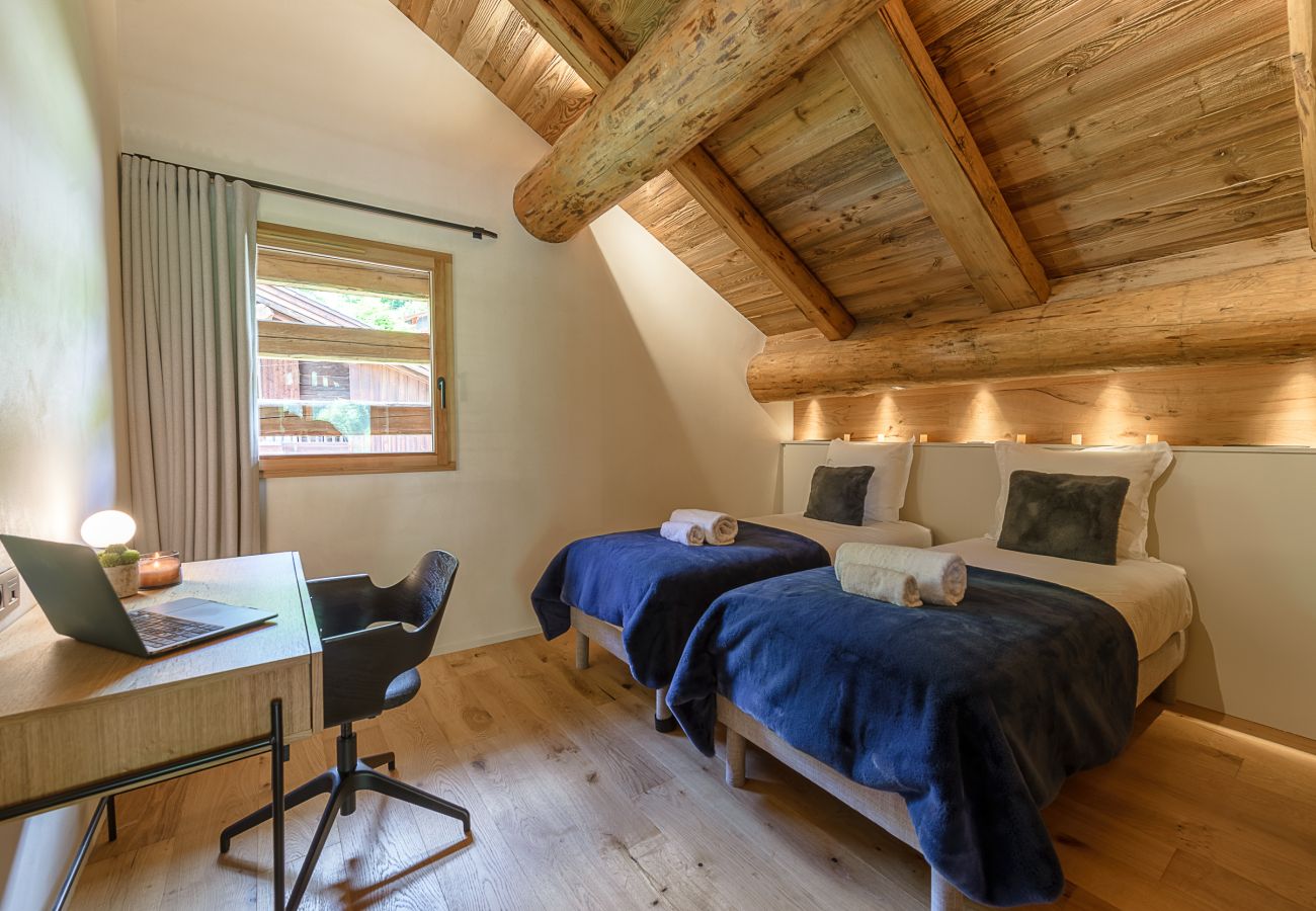 Chalet in La Clusaz - LCZ- Chalet Osmose 22 - Piscine-Sauna-Jacuzzi