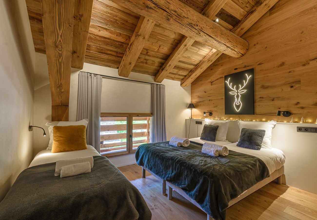 Chalet in La Clusaz - LCZ- Chalet Osmose 22 - Piscine-Sauna-Jacuzzi