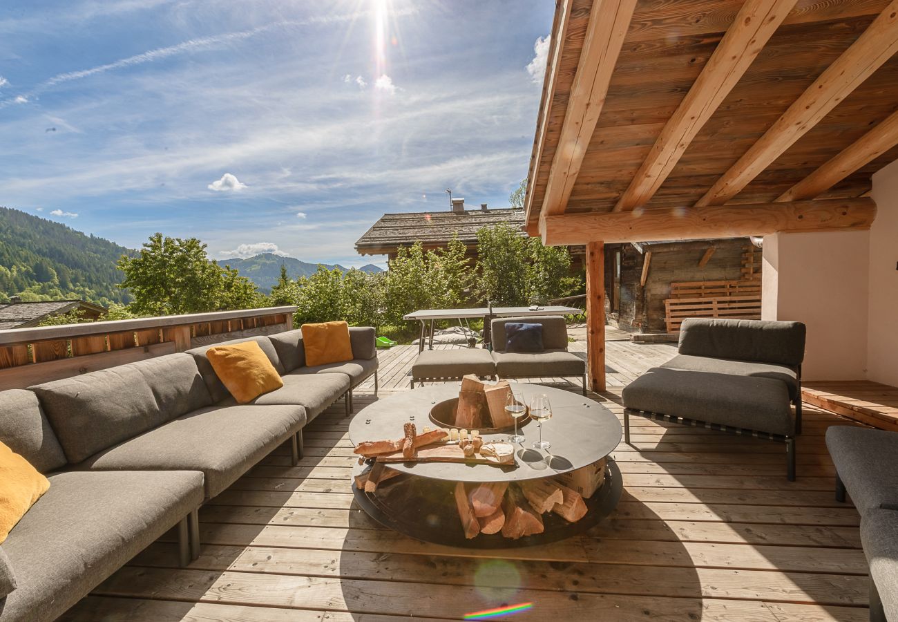 luxury chalet & flat rentals. Le Caribou & Le Yéti, mythical and majestic hideaways in La Clusaz