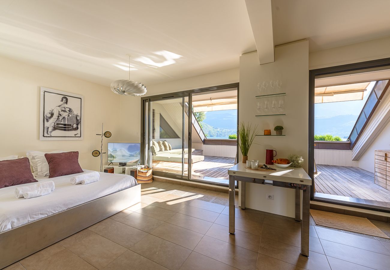 Apartment in Duingt - DUINGT - Le Grand Evasion, plage privée et parking