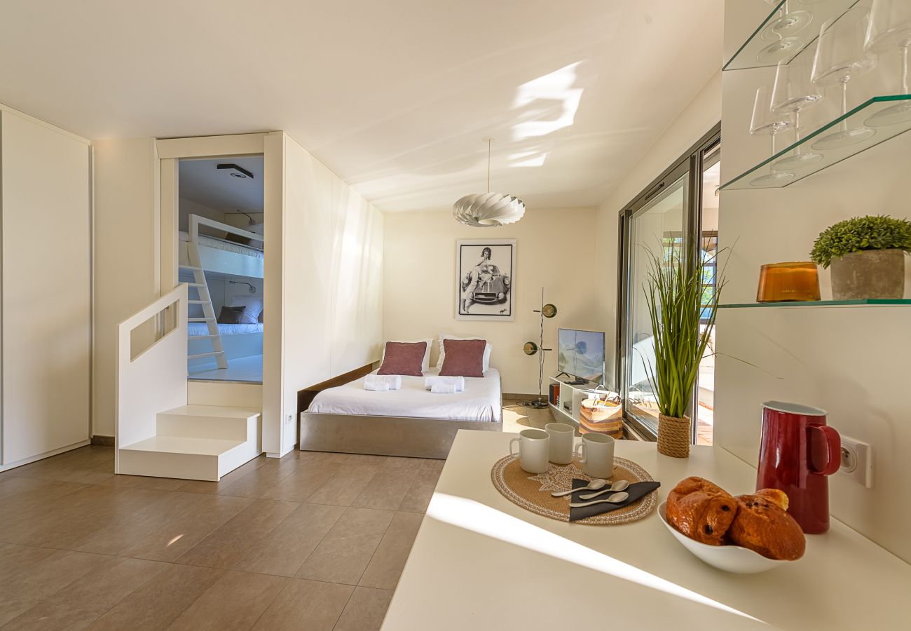 Apartment in Duingt - DUINGT - Le Grand Evasion, plage privée et parking