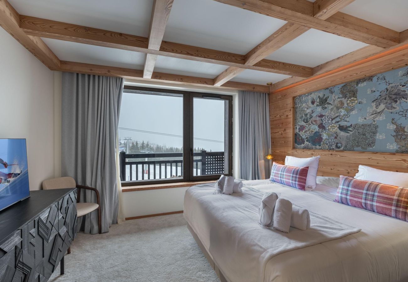 Apartment in Courchevel - Winter Courchevel -- L'Oro, SKI IN OUT, 6pax