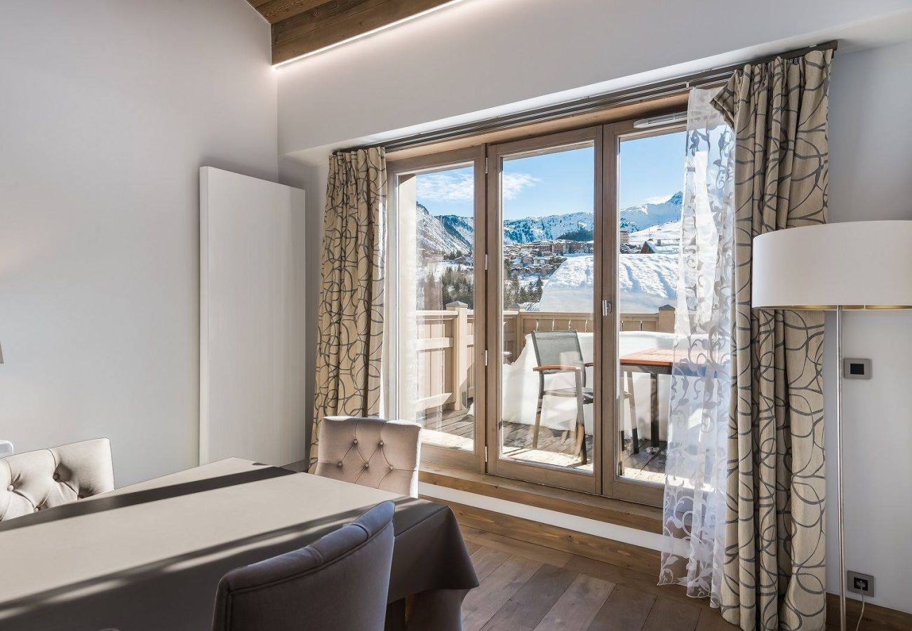 Apartment in Courchevel - Winter Courchevel -- Carre Blanc 250 de standing