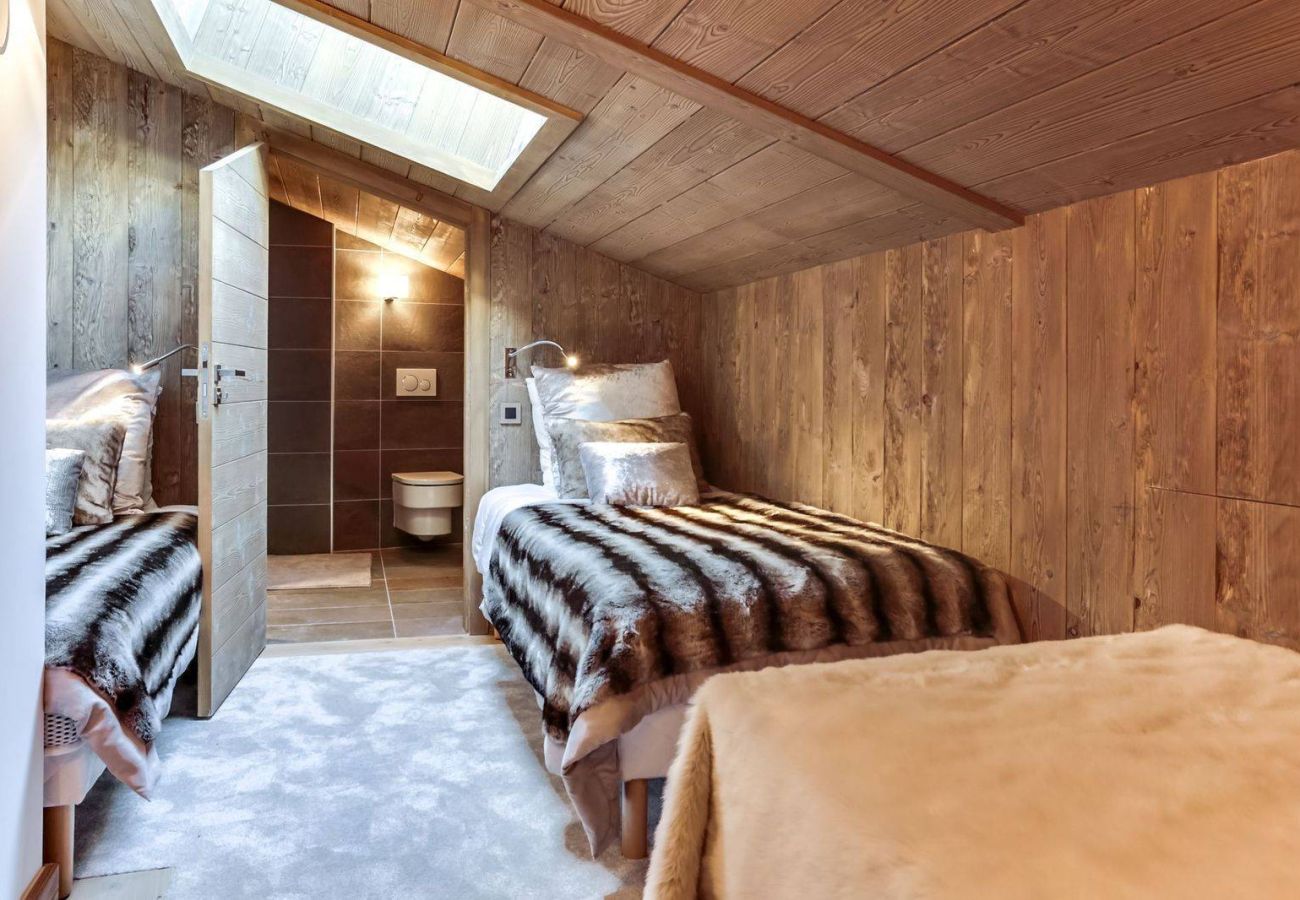 Apartment in Courchevel - Winter Courchevel -- Carre Blanc 250 de standing