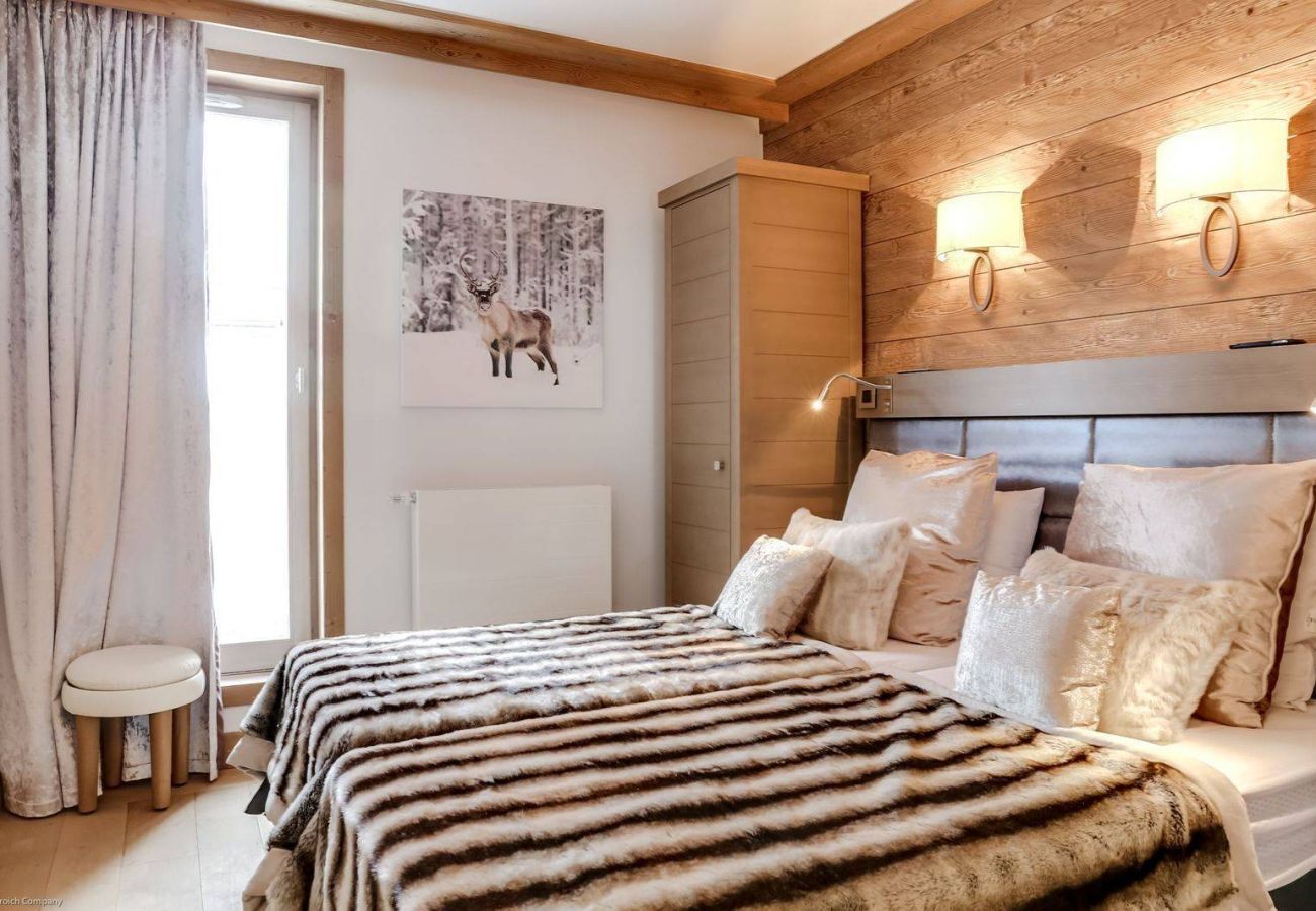 Apartment in Courchevel - Winter Courchevel -- Carre Blanc 250 de standing