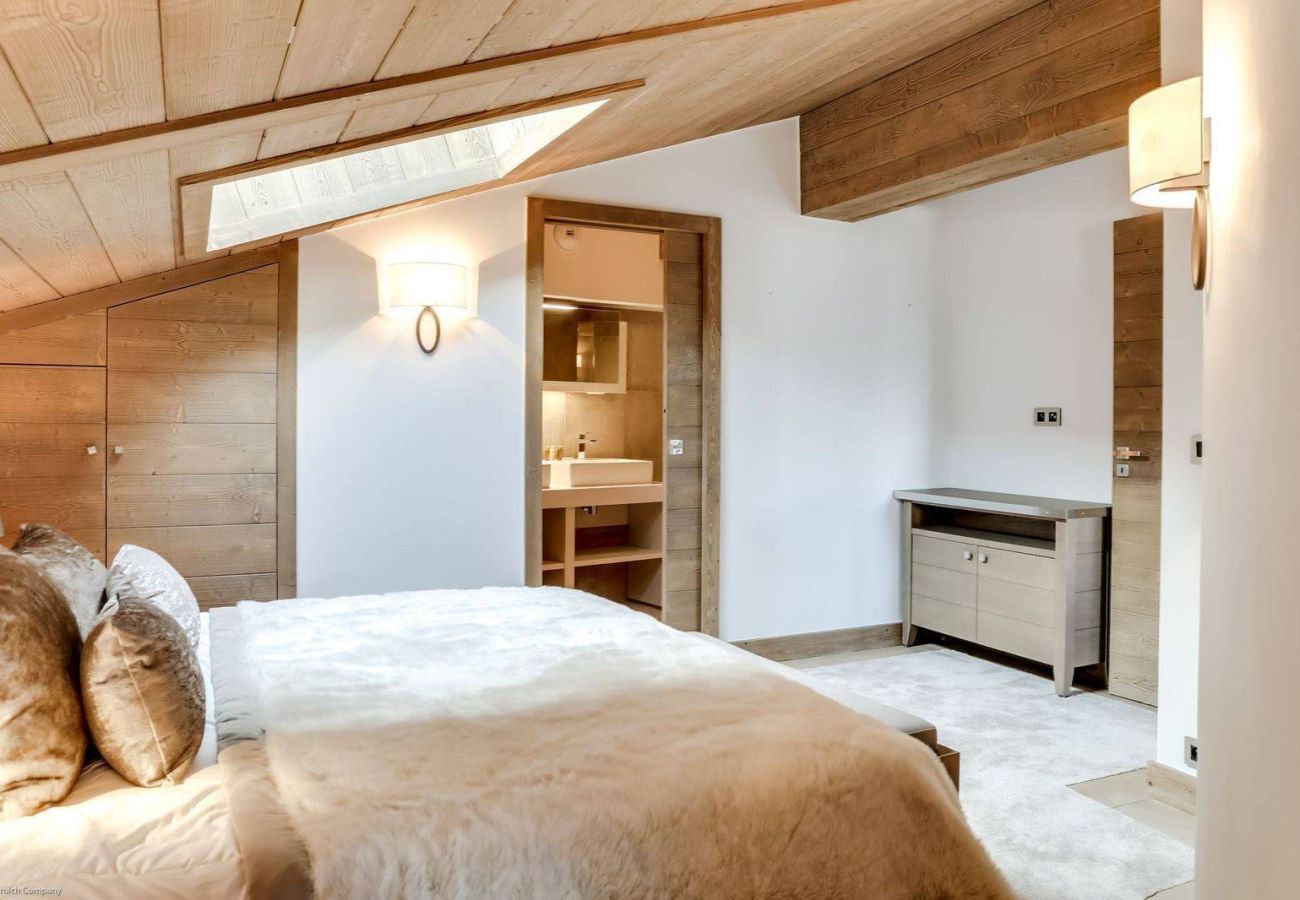 Apartment in Courchevel - Winter Courchevel -- Carre Blanc 250 de standing