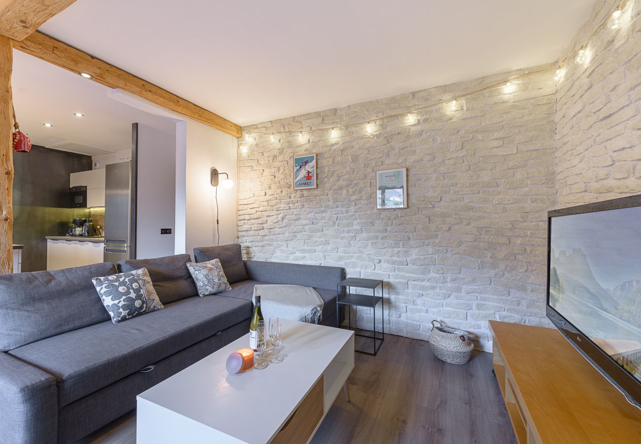 Apartment in Saint-Jorioz - ST JORIOZ - Le Cosy Berlet, T2 vue Tournette