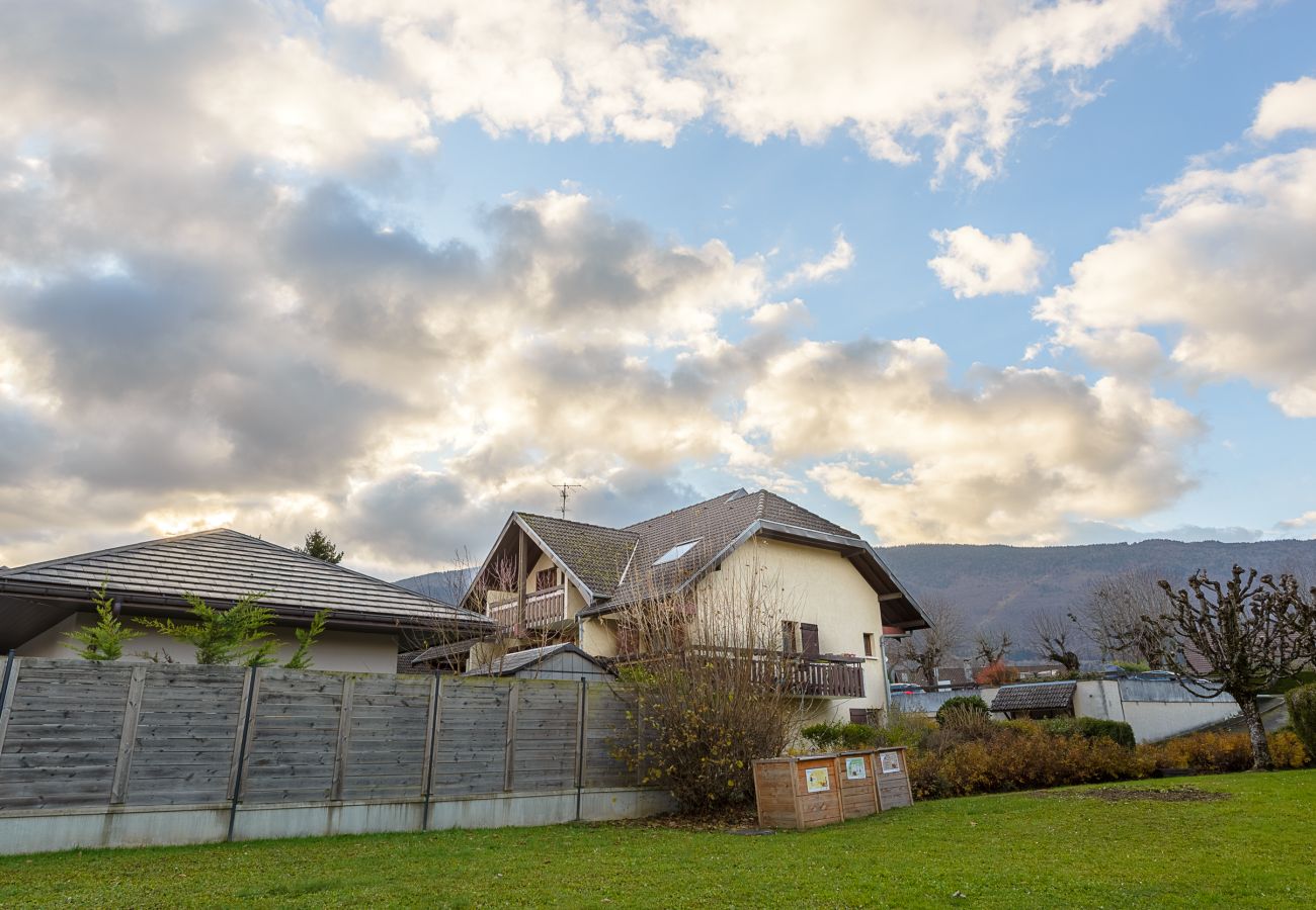 Apartment in Saint-Jorioz - ST JORIOZ - Le Cosy Berlet, T2 vue Tournette