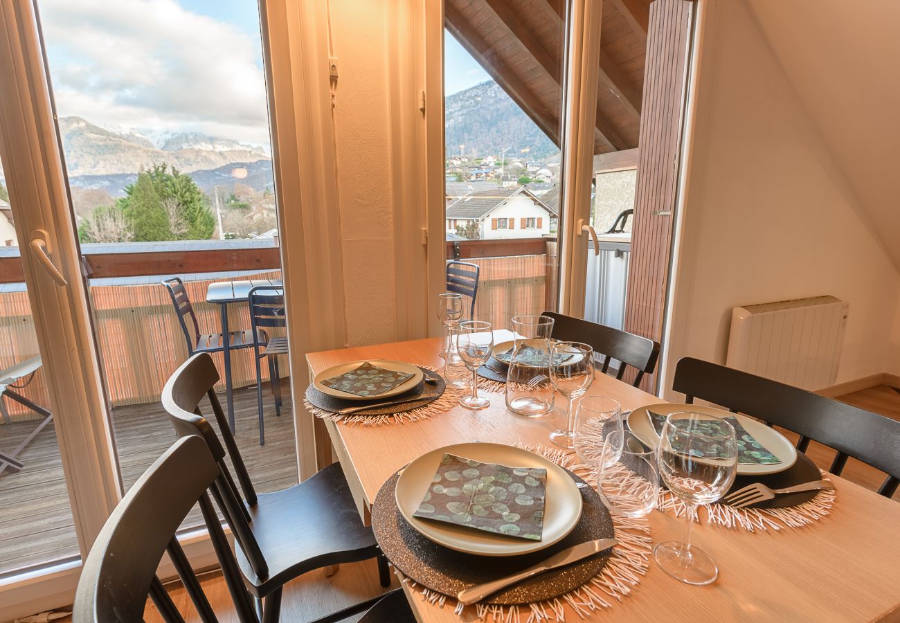 Apartment in Saint-Jorioz - ST JORIOZ - Le Cosy Berlet, T2 vue Tournette