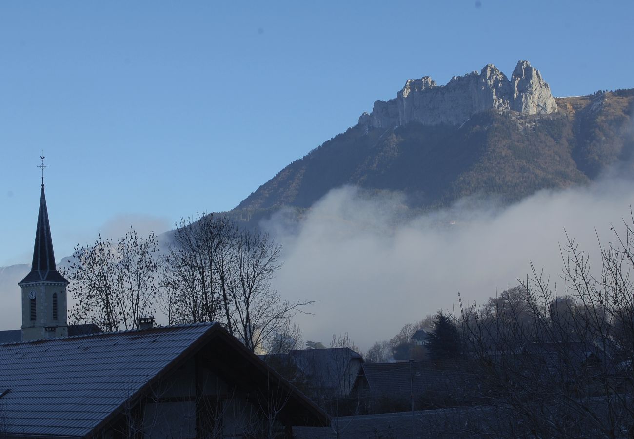 maison, famille, luxe, location saisonnière, conciergerie haut de gamme, vacances, hôtel, Duingt, soleil, été, lac, annecy 