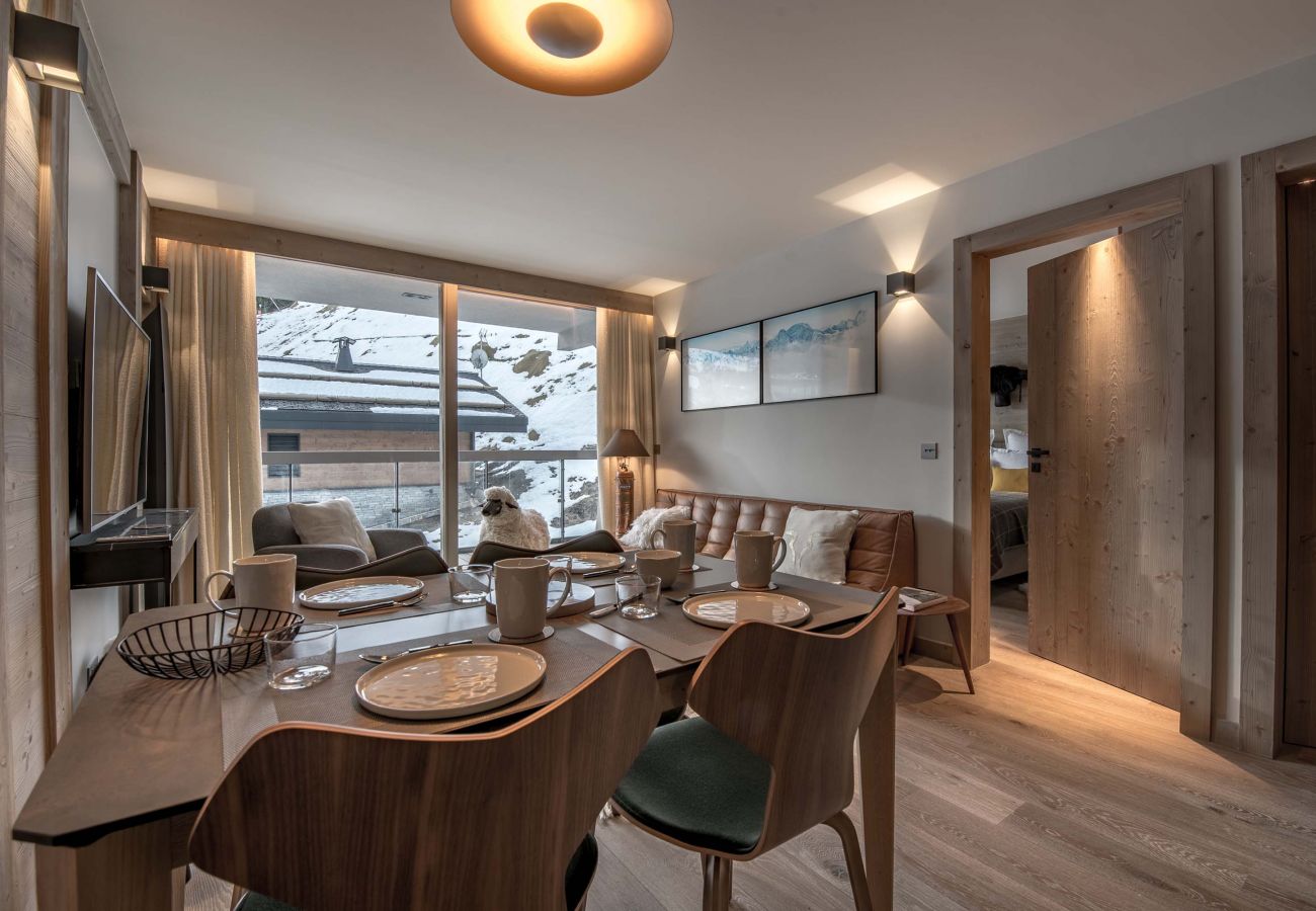 résidence Courchevel au pied des pistes, location avec piscine, airbnb Courchevel, concierge luxe alpes, séjour ski 