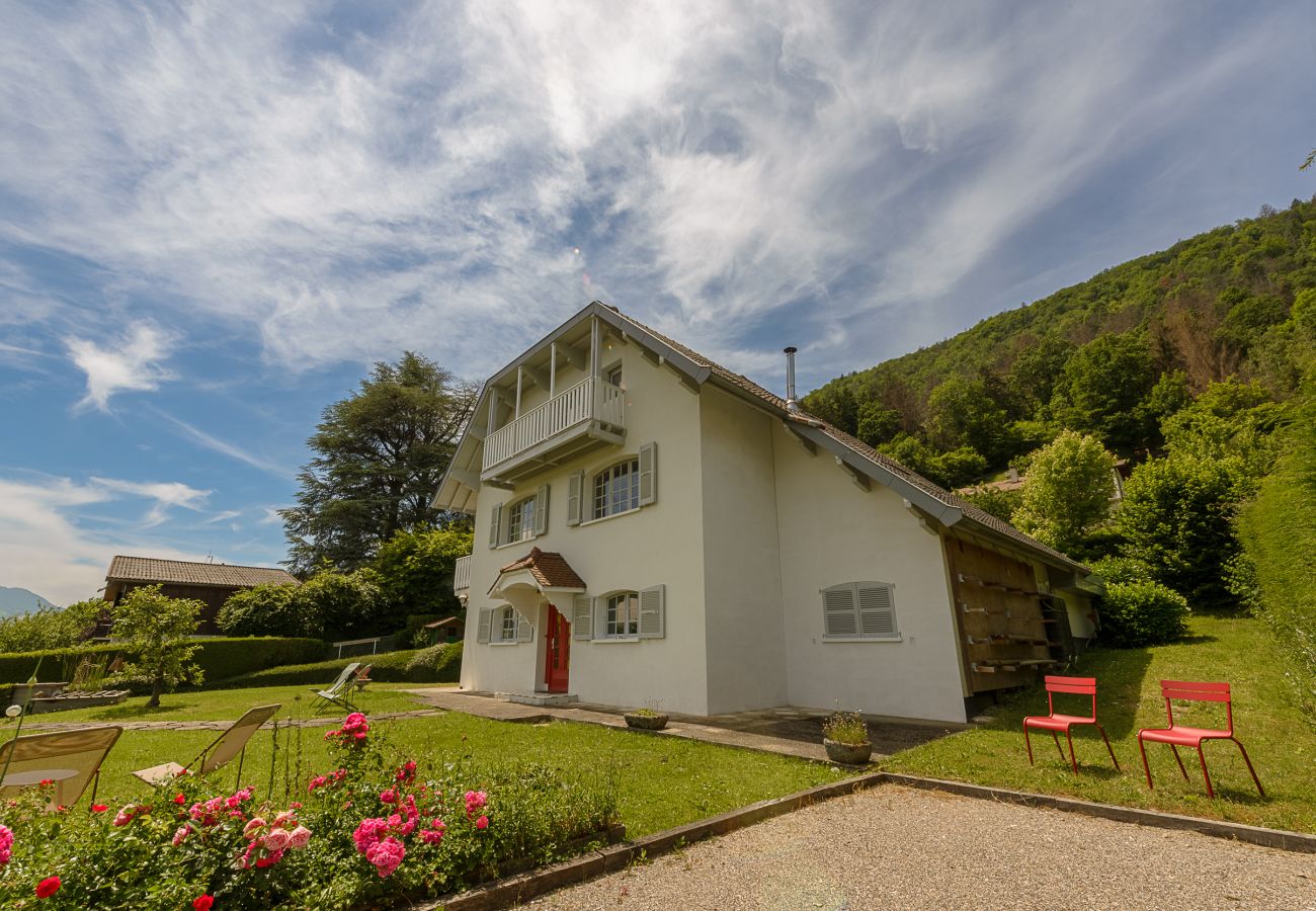 Villa à Sévrier - Elegantissime - Villa avec Vue Lac 180 -9pers